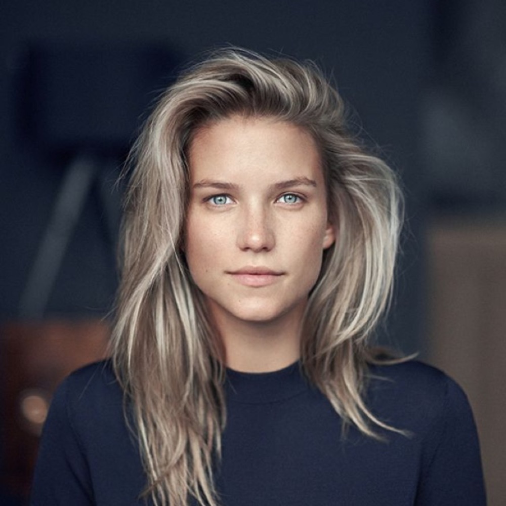 Meet your Posher, Anya